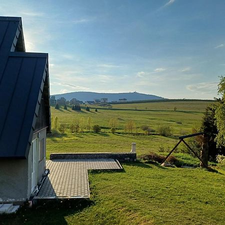 Вилла Chaloupka Na Vrsku Лоучна-под-Клиновцем Экстерьер фото