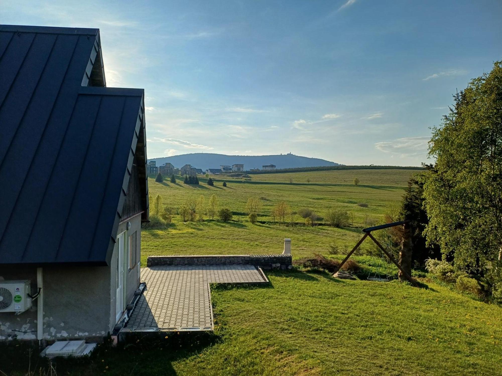 Вилла Chaloupka Na Vrsku Лоучна-под-Клиновцем Экстерьер фото